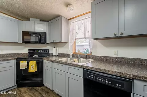 2903 W Foothill St, Apache Junction, AZ 85120 photo 8