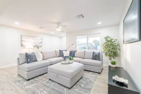 1913 E Gemini Dr, Tempe, AZ 85283 photo 12