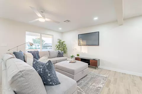1913 E Gemini Dr, Tempe, AZ 85283 photo 11