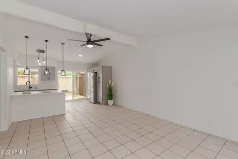 1320 E Bethany Home Rd #96, Phoenix, AZ 85014 photo 2