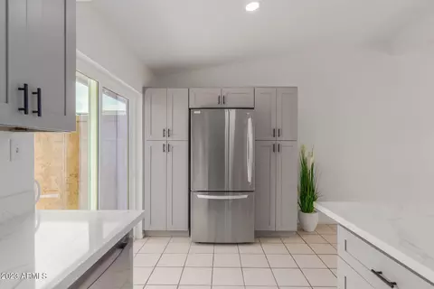 1320 E Bethany Home Rd #96, Phoenix, AZ 85014 photo 4
