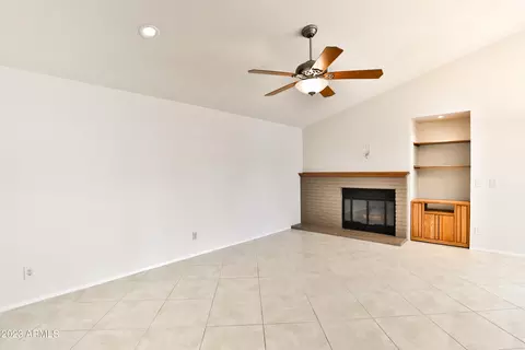 4206 E Tano St, Phoenix, AZ 85044 photo 3
