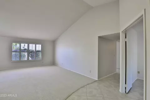 4206 E Tano St, Phoenix, AZ 85044 photo 2
