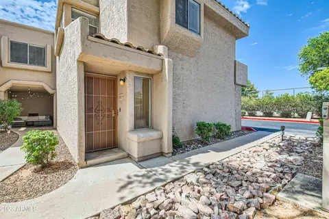 2834 S Extension Rd #2027, Mesa, AZ 85210