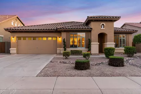 3015 E Sports Ct, Gilbert, AZ 85298