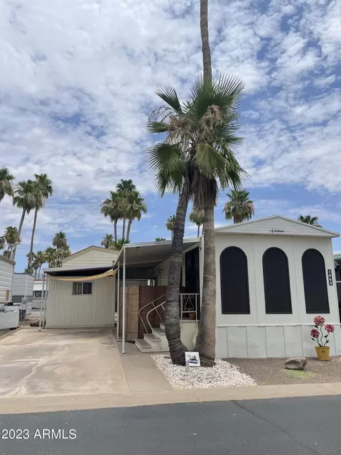 1063 S Seneca Dr #63, Apache Junction, AZ 85119
