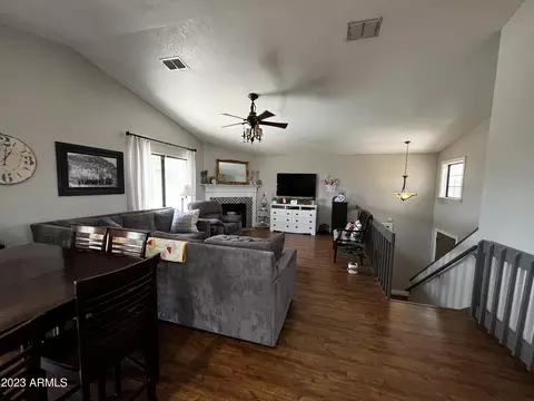 7319 E Gary St, Mesa, AZ 85207 photo 4
