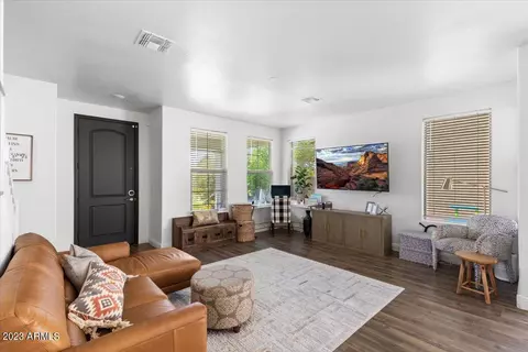 9813 E Specter Dr, Mesa, AZ 85212 photo 7