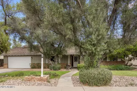 614 E Bishop Dr, Tempe, AZ 85282 photo 2
