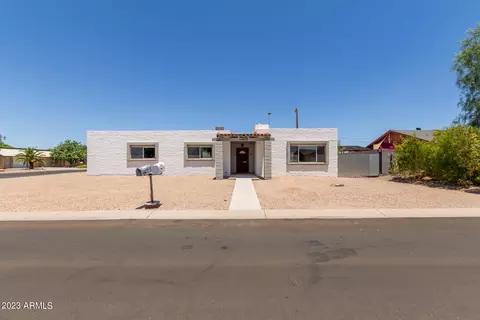 11402 E Marguerite Ave, Mesa, AZ 85208