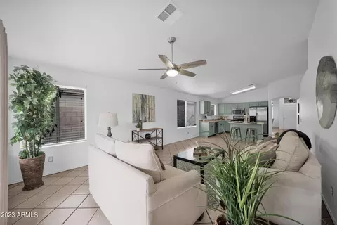 2322 E Kelton Ln, Phoenix, AZ 85022 photo 13