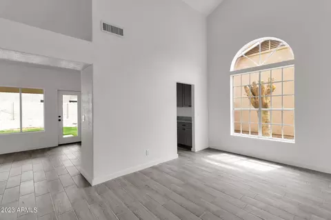 4142 E Wildwood Dr, Phoenix, AZ 85048 photo 9