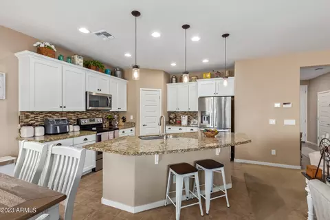 2834 E Palm St, Mesa, AZ 85213 photo 9