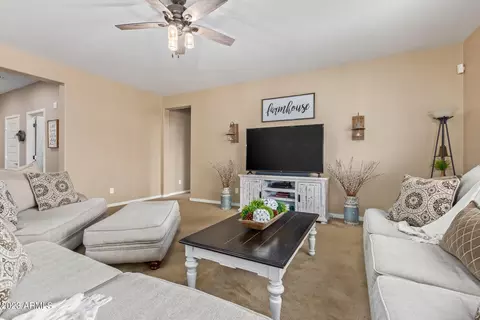 2834 E Palm St, Mesa, AZ 85213 photo 5