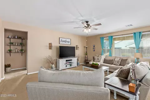 2834 E Palm St, Mesa, AZ 85213 photo 4