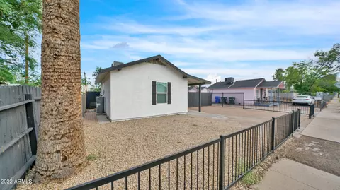 1114 E Roosevelt St, Phoenix, AZ 85006 photo 3