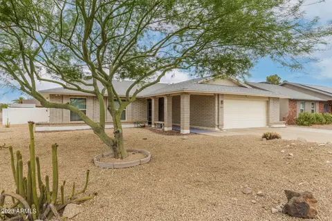 10417 W Seldon Ln, Peoria, AZ 85345
