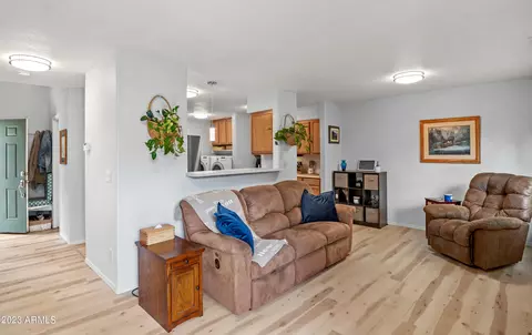 4558 E Allison Dr, Flagstaff, AZ 86004 photo 2