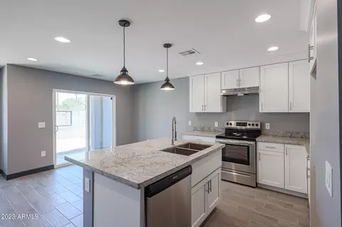 924 E Old Southern Ave, Phoenix, AZ 85040 photo 17