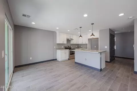 924 E Old Southern Ave, Phoenix, AZ 85040 photo 12