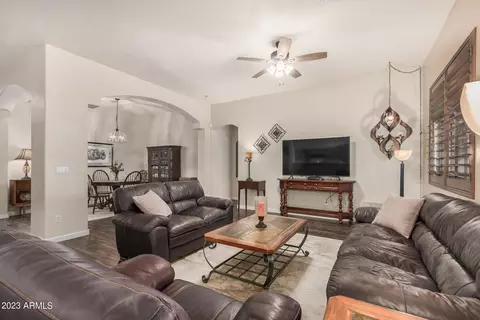 2156 S Heritage Dr, Gilbert, AZ 85295 photo 13