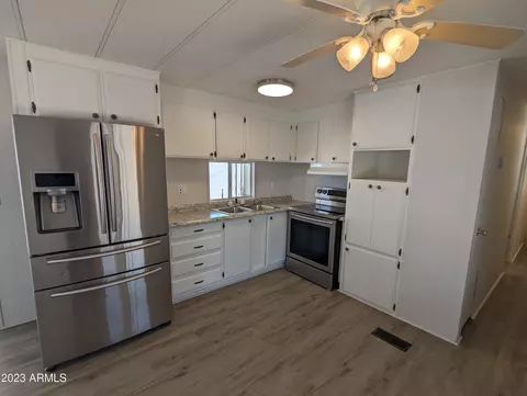 10220 E Apache Trl #49, Apache Junction, AZ 85120 photo 4