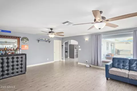 4044 E Tamaya St, Phoenix, AZ 85044 photo 5