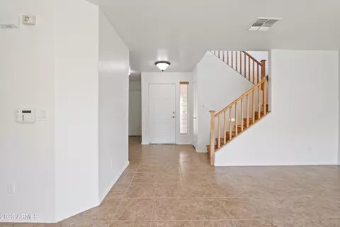 5862 S Simple Way, Gilbert, AZ 85298 photo 9