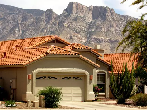12212 N New Dawn Ave, Oro Valley, AZ 85755