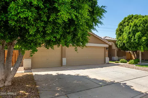 1278 N Saddle Ct, Gilbert, AZ 85233 photo 3