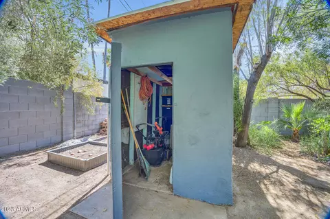 915 E Montebello Ave, Phoenix, AZ 85014 photo 39