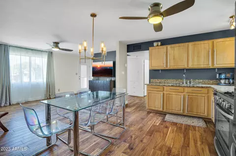 915 E Montebello Ave, Phoenix, AZ 85014 photo 14