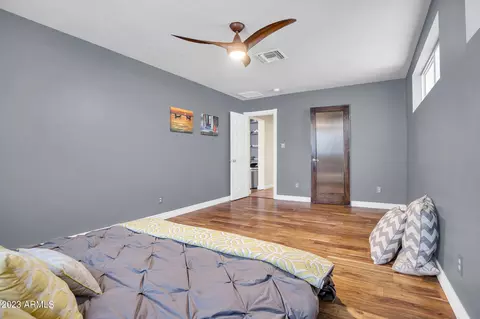 915 E Montebello Ave, Phoenix, AZ 85014 photo 26