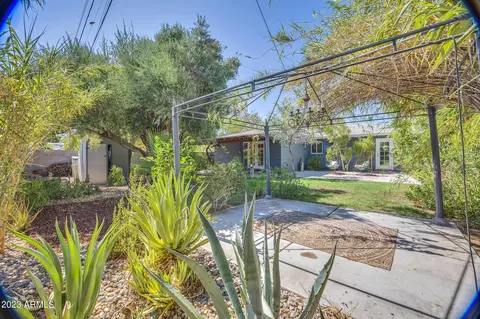 915 E Montebello Ave, Phoenix, AZ 85014 photo 41