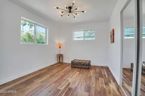915 E Montebello Ave, Phoenix, AZ 85014 photo 32