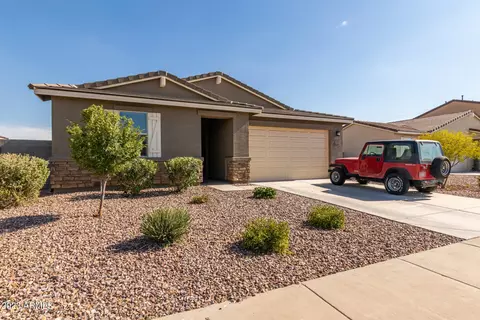 6985 E Hatchling Way, San Tan Valley, AZ 85143
