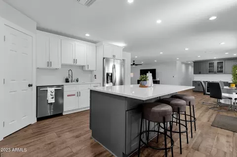 4501 E Kelton Ln, Phoenix, AZ 85032 photo 12