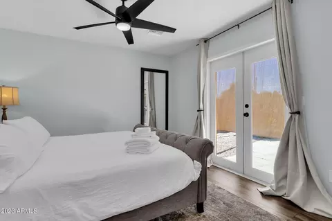 4501 E Kelton Ln, Phoenix, AZ 85032 photo 16