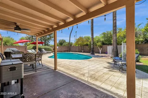 4501 E Kelton Ln, Phoenix, AZ 85032 photo 34