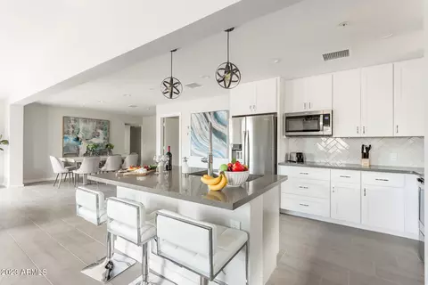 7526 E Camelback Rd, Scottsdale, AZ 85251 photo 10