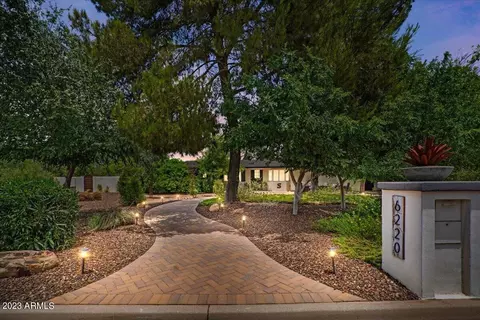 6220 E Clinton St, Scottsdale, AZ 85254