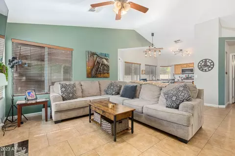 7530 E Navarro Ave, Mesa, AZ 85209 photo 6