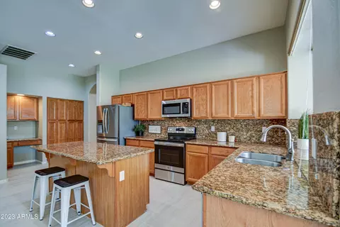 1241 W Bruce Ave, Gilbert, AZ 85233 photo 9