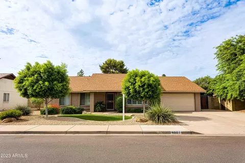 4601 W Wagoner Rd, Glendale, AZ 85308