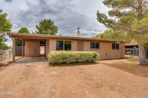300 W Busby Drive Dr, Sierra Vista, AZ 85635