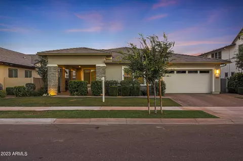 3729 E Pinto Dr, Gilbert, AZ 85296 photo 2