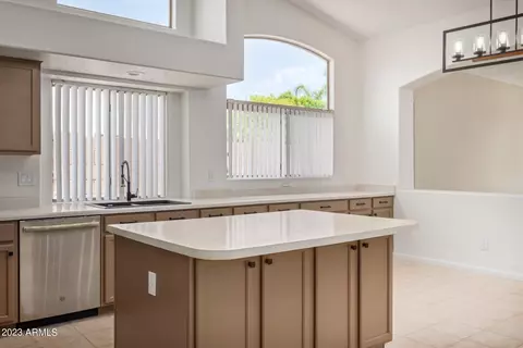22827 N Romo Loop, Phoenix, AZ 85027 photo 18