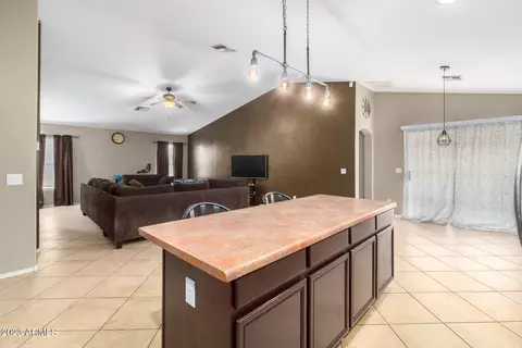 12753 W Dreyfus Dr, El Mirage, AZ 85335