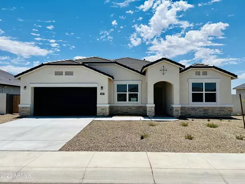 1037 W Falls Canyon Dr, Casa Grande, AZ 85122