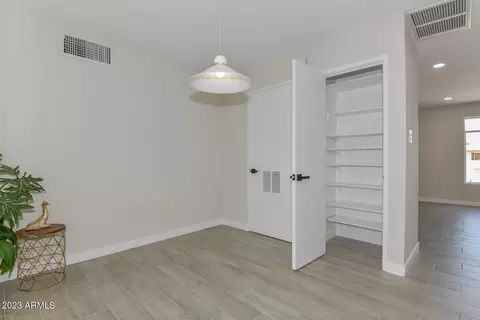 6043 N 32nd Ave, Phoenix, AZ 85017 photo 12